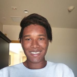 Meet your Posher, Eric